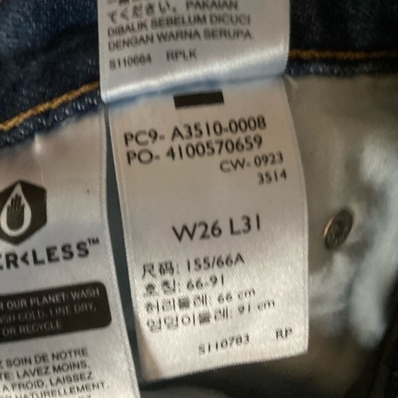 Levi’s 94 Baggy Jeans Size 26 Dark Wash Navy Blue - Picture 6 of 8